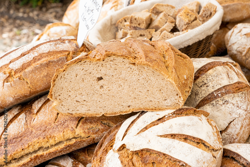 Organic country breads made with sourdough with different cereals and cooked over a wood fire
