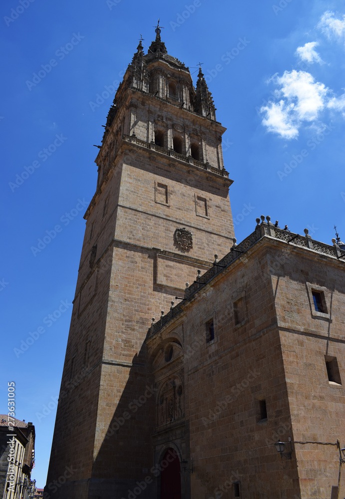 Catedrales y monumentos religiosos de Salamanca, España.