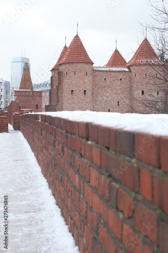 Stare miasto Warszawa zima śnieg #273676865