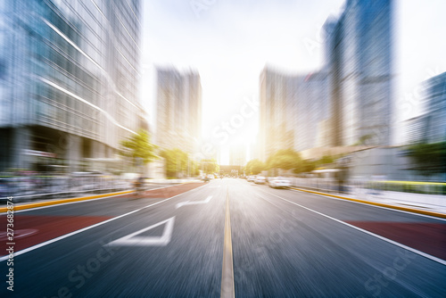 Fototapeta Naklejka Na Ścianę i Meble -  traffic in the city 