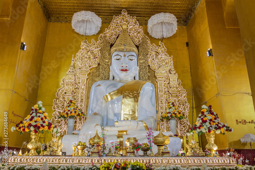 MANDALAY, MYANMAR - DECEMBER 4, 2016:  Buddha in Kyauktawgyi temple in Mandalay, Myanmar photo