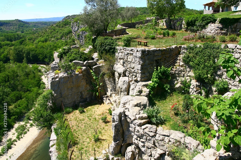 les jardins suspendus du Recatadou à Labeaume en Ardèche