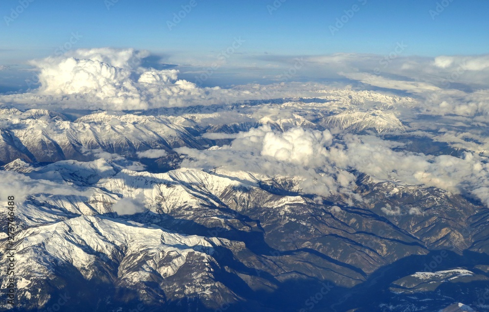 Fototapeta premium les alpes françaises vues du ciel