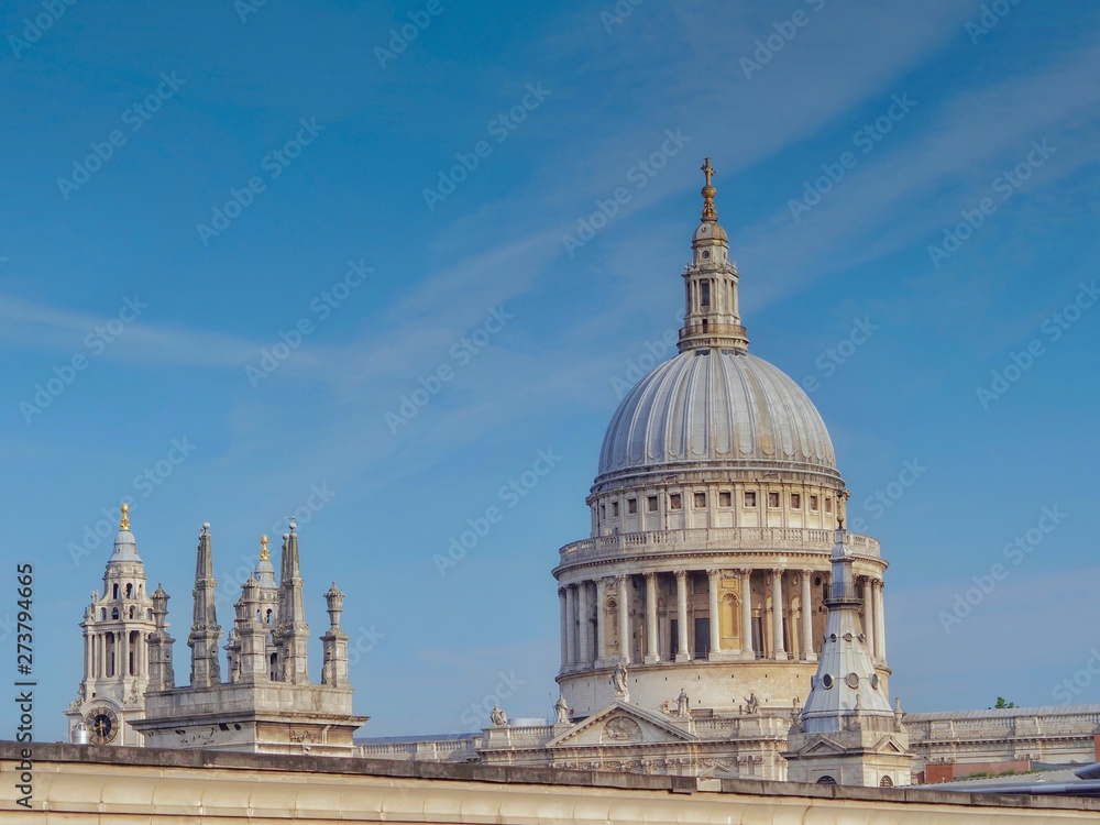 st pauls cathedral in london