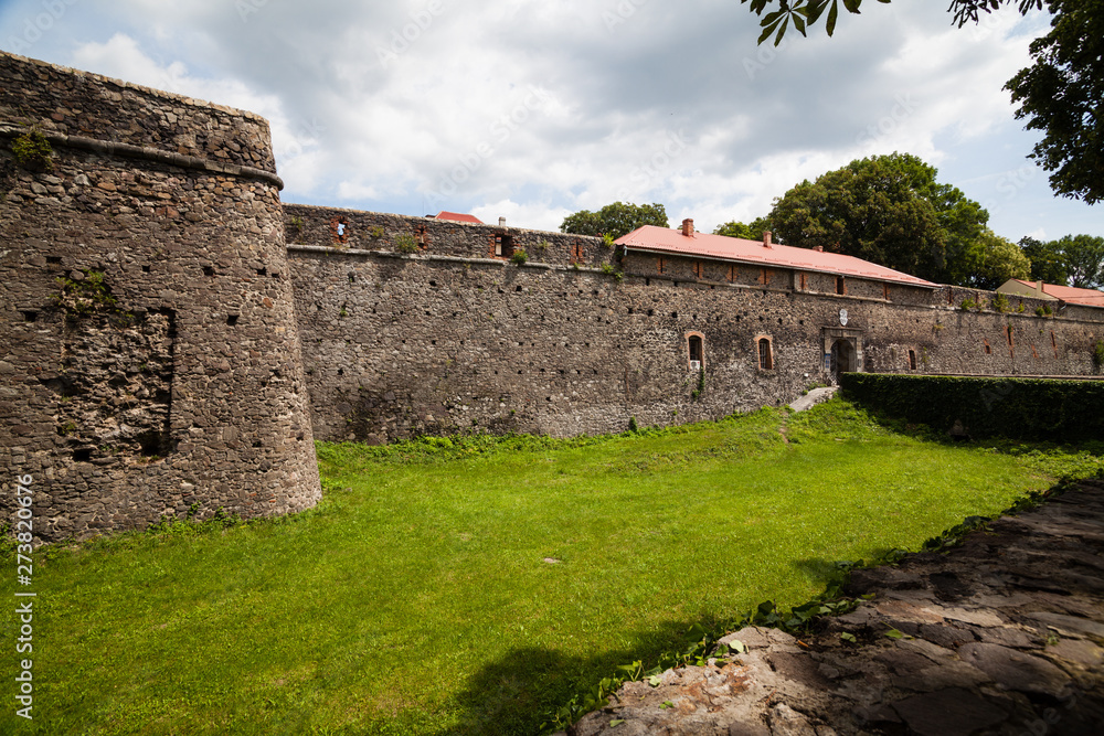 Fototapeta premium Old Uzhgorod castle in Ukraine on a sunny day