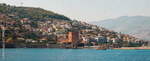 Принти на полотні Panorama of the old town overlooking the beach