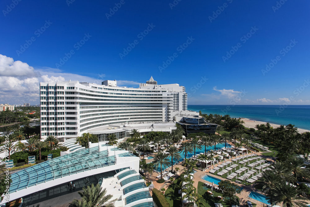 Obraz premium Fontainebleau Hotel on Miami Beach