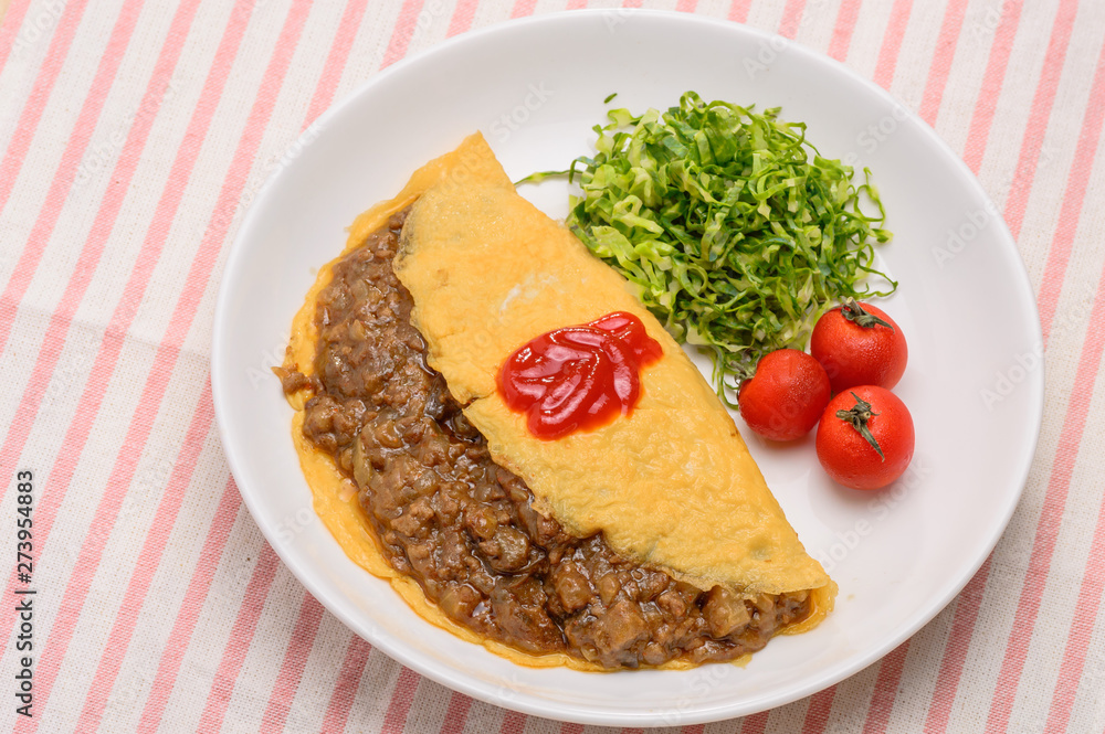 キーマカレーオムレツ キーマカレーオムレツ