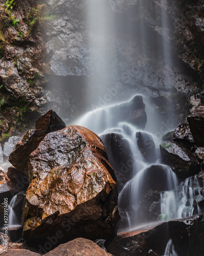 A incrível cachoeira Puxa Nervos no Paraná photo