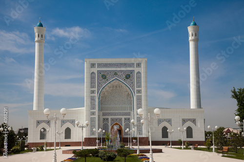 White mosque in Tashkent in the summer. Uzbekistan