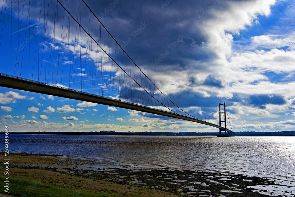 Fototapeta premium Humber Bridge, Kingston Upon Hill, Humberside, England