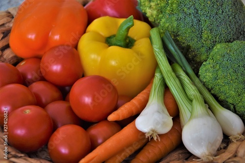 fresh vegetables, broccoli, paprika, carrots, onions and tomatoes