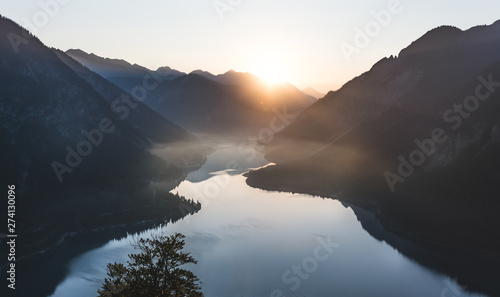 Sunrise over mountain lake in Austria © Jens