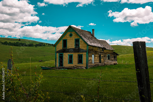 Abandoned Farmhouse in the British Columbia Countryside © Shawn M. Kent