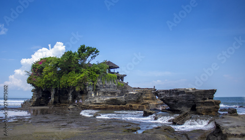 temple sur mer bali indonesie