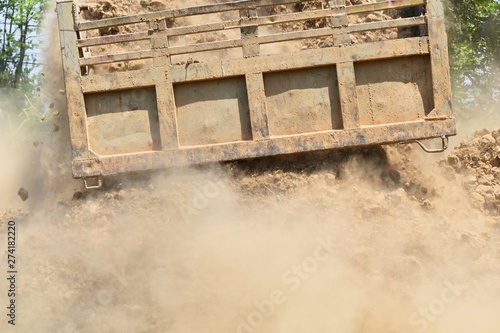 lots dusty after pour from truck © Thanakon