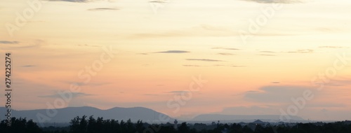 Wallpaper Mural 	Before sunset  Torontodigital.ca