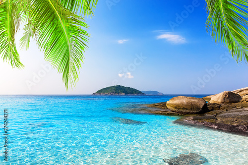 Fototapeta Naklejka Na Ścianę i Meble -  Holiday summer beach background.