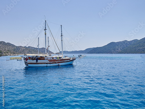 sea tourism travel blue yacht © Геннадий Сухинин