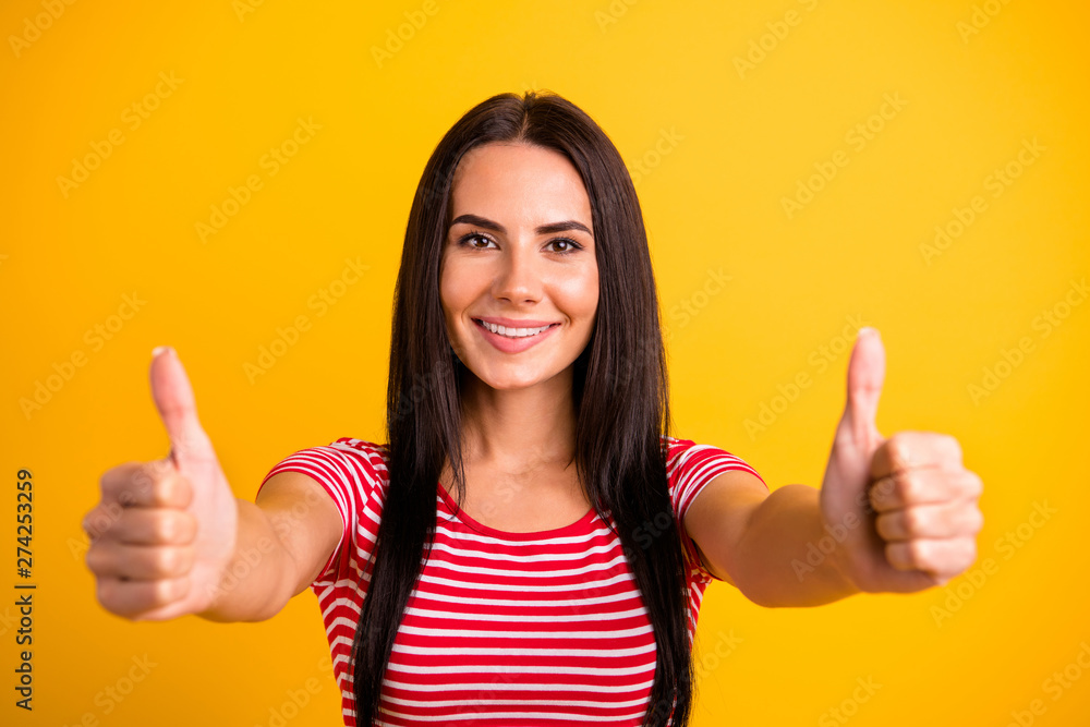 Close up photo of nice pretty cute charming lady have ads adverts select news information novelty promo feel glad enjoy weekend wear fashionable clothes isolated yellow vivid background Close up photo of nice pretty cute charming lady have ads adverts select news information novelty promo feel glad enjoy weekend wear fashionable clothes isolated yellow vivid background