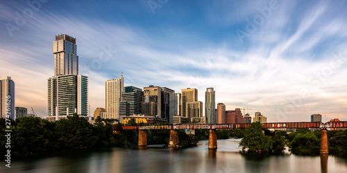 Fotografie A long exposure photo of Austin, Texas