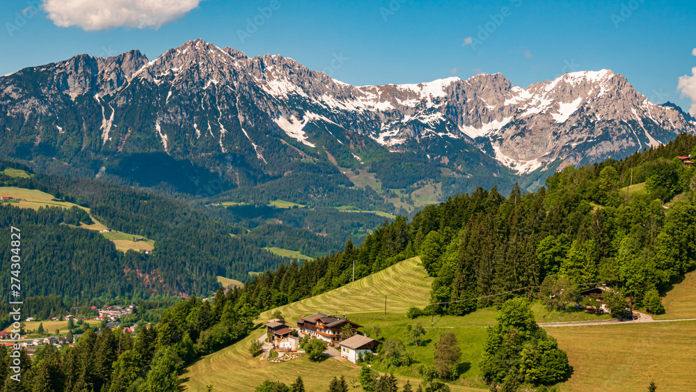 Fototapeta premium Beautiful alpine view with the famous Wilder Kaiser mountains at Söll - Tyrol - Austria
