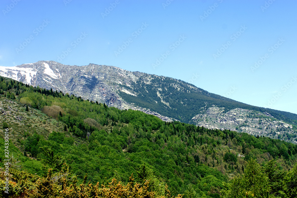 mountain mountain