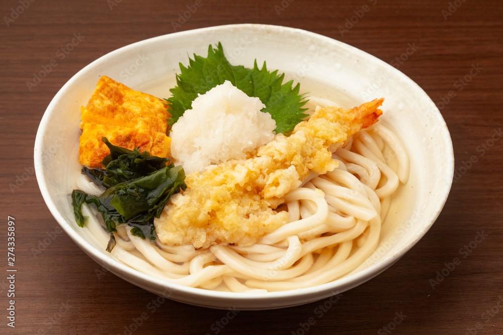 冷やしぶっかけうどん 冷やしぶっかけうどん