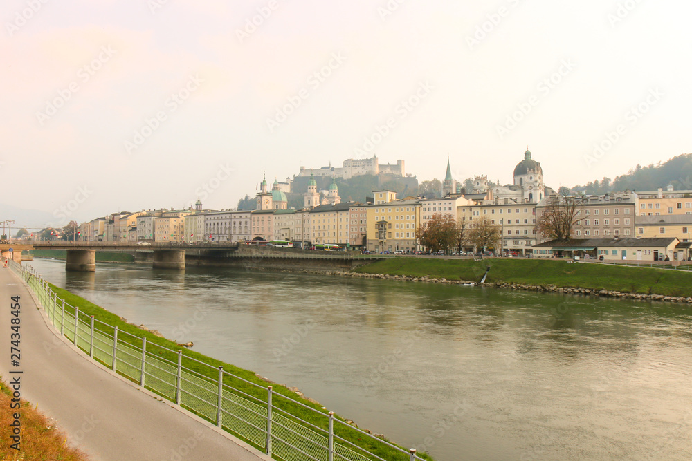 Fototapeta premium Beautiful view of Salzburg with Festung Hohensalzburg