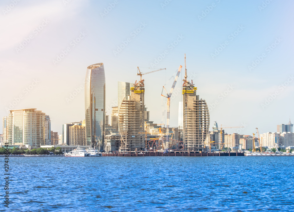 Obraz premium Baku, Azerbaijan - May 22, 2019: Baku city from The Caspian Sea
