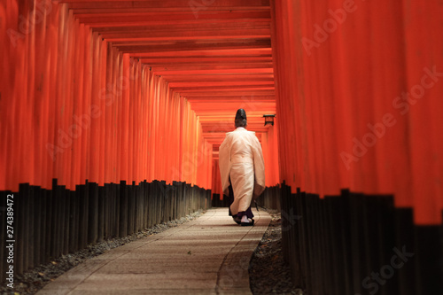 Tableau sur toile Fushimi Inari Shrine in Kyoto Japan