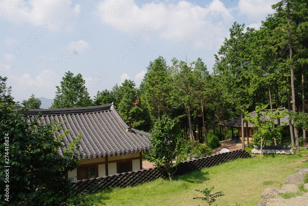 Beautiful Korean tiled house and lawn scenery