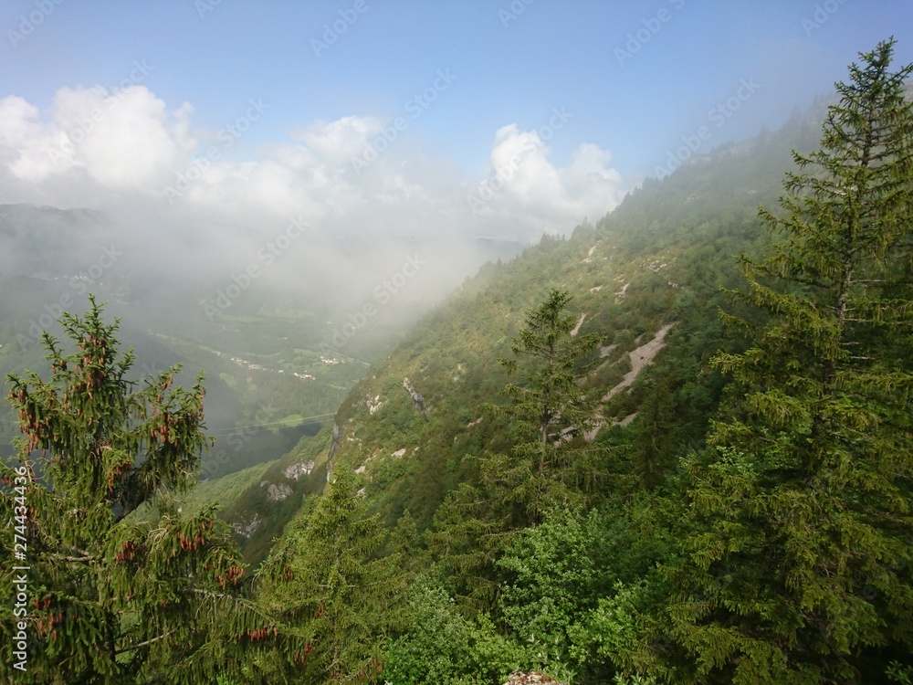 Fototapeta premium montagne du jura les Grès