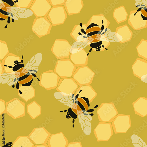 Fototapeta Naklejka Na Ścianę i Meble -  Honeycomb and bee seamless pattern. Bumblebee on sand background.
