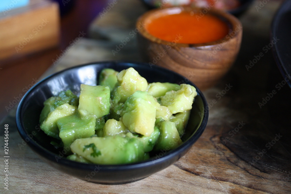 Guacamole and tomatoesauce Guacamole and tomatoesauce