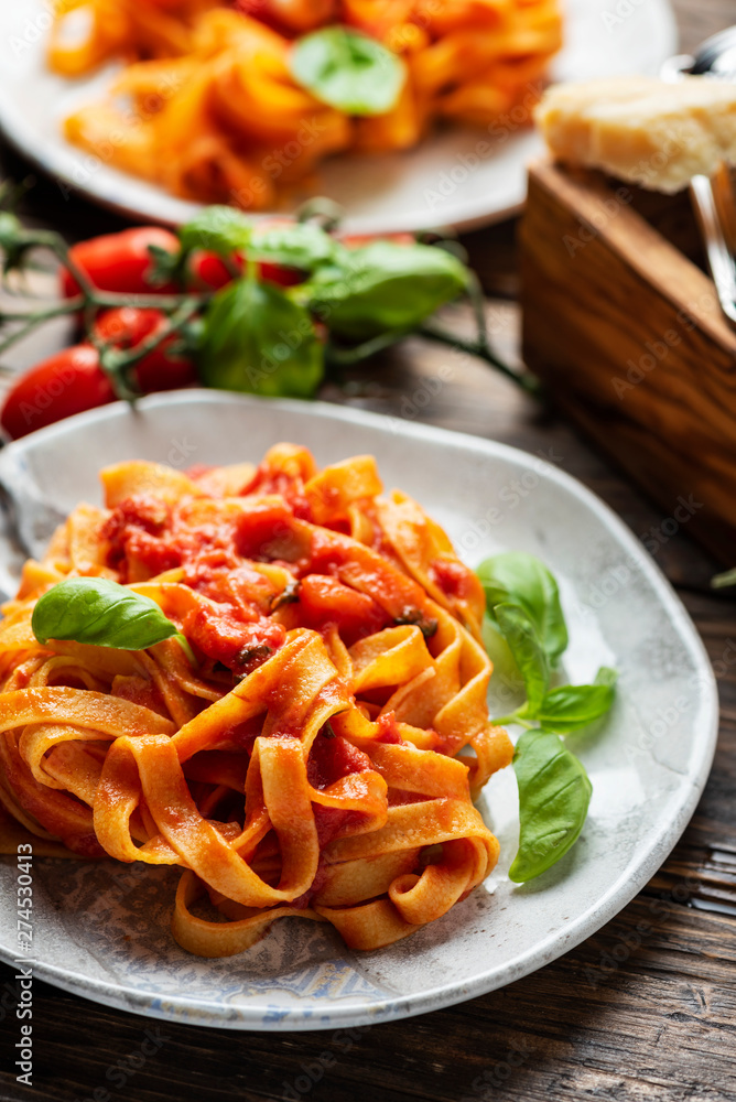 pasta fettuccine with tomato and basil pasta fettuccine with tomato and basil