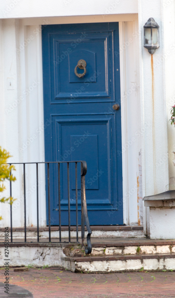 A blue Door