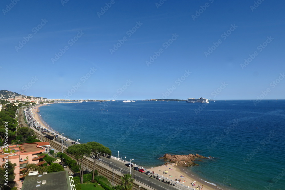 Baie de Cannes vue des hauteurs.