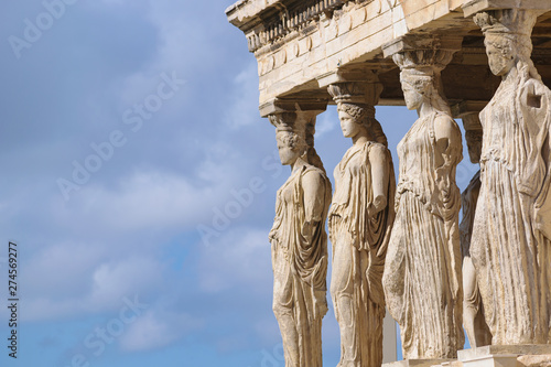 Fotografie Caryatid statues in Erechtheion, Parthenon temple, Acropolis hill