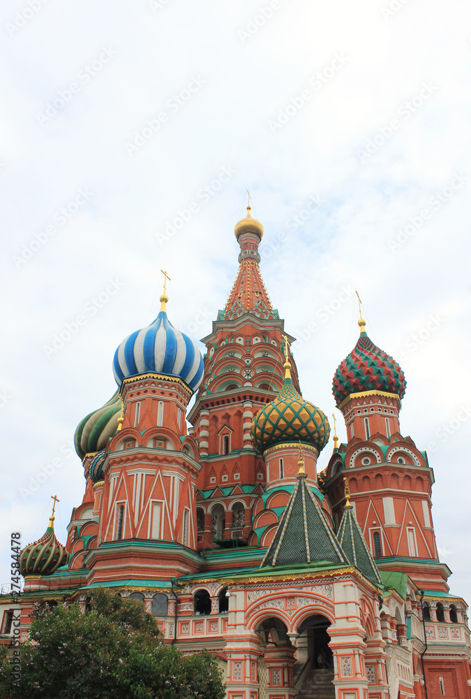 Saint Basil's Cathedral (Cathedral of Vasily the Blessed) architecture on Red Square in Moscow, Russia Saint Basil's Cathedral (Cathedral of Vasily the Blessed) architecture on Red Square in Moscow, Russia
