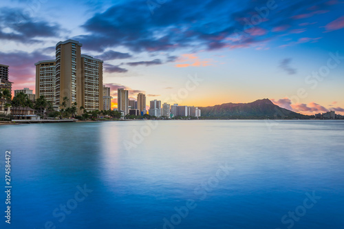 Honolulu skyline © Amanjot