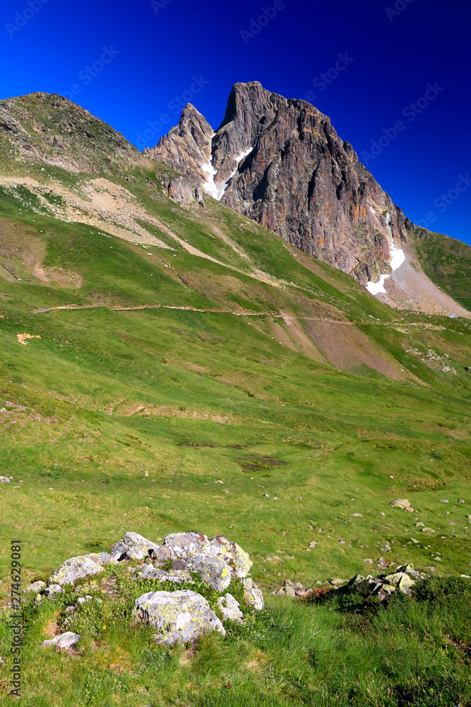 Pic du Midi d'Ossau en Béarn Pic du Midi d'Ossau en Béarn
