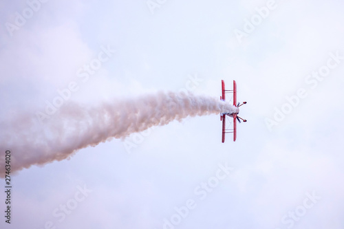 Air spectacular under cloudy sky