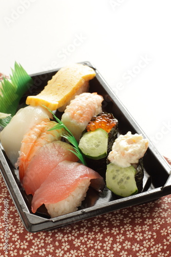 Japanese cuisine, freshness sushi 