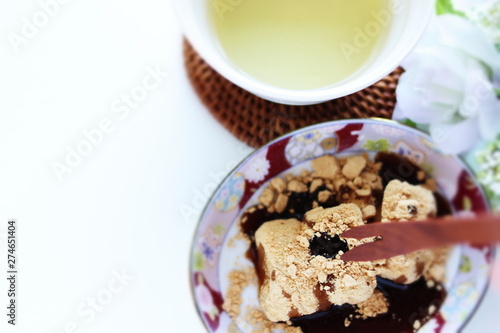 Japanese confectionery, soy bean powder mochi and green tea
