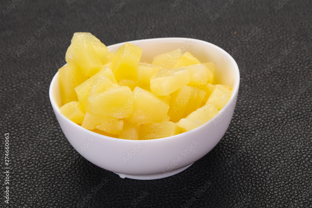 Marinated pineapple pieces Marinated pineapple pieces