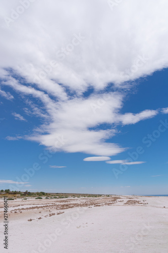 Interesting cloud pattern in the sky above Salton Sea © Natalia Leen