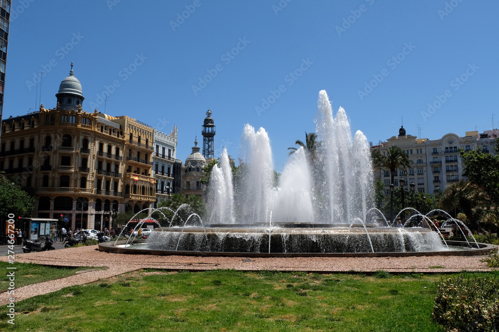 Fontaine de la place de la mairie à Valence en Espagne