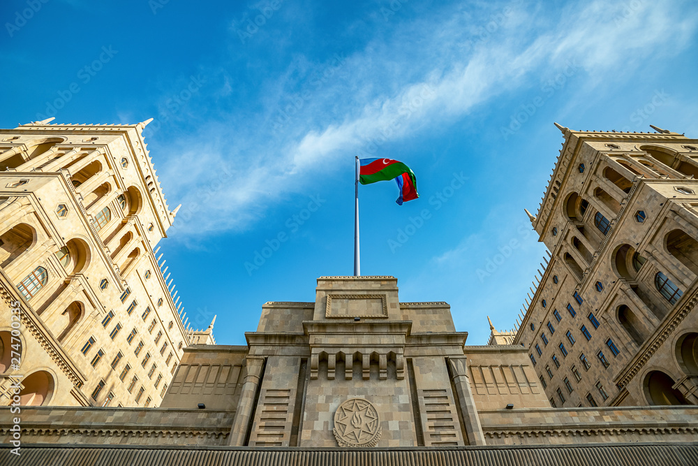 Φωτογραφία The Government House of Baku, also known as House of Government