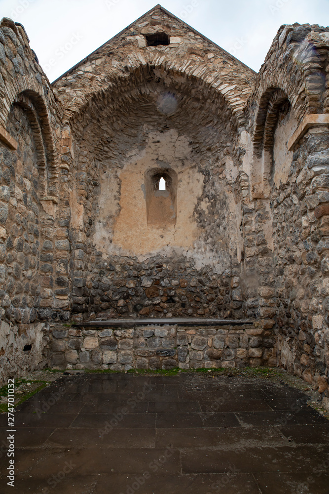 Ancient stone , Catedral Ruin